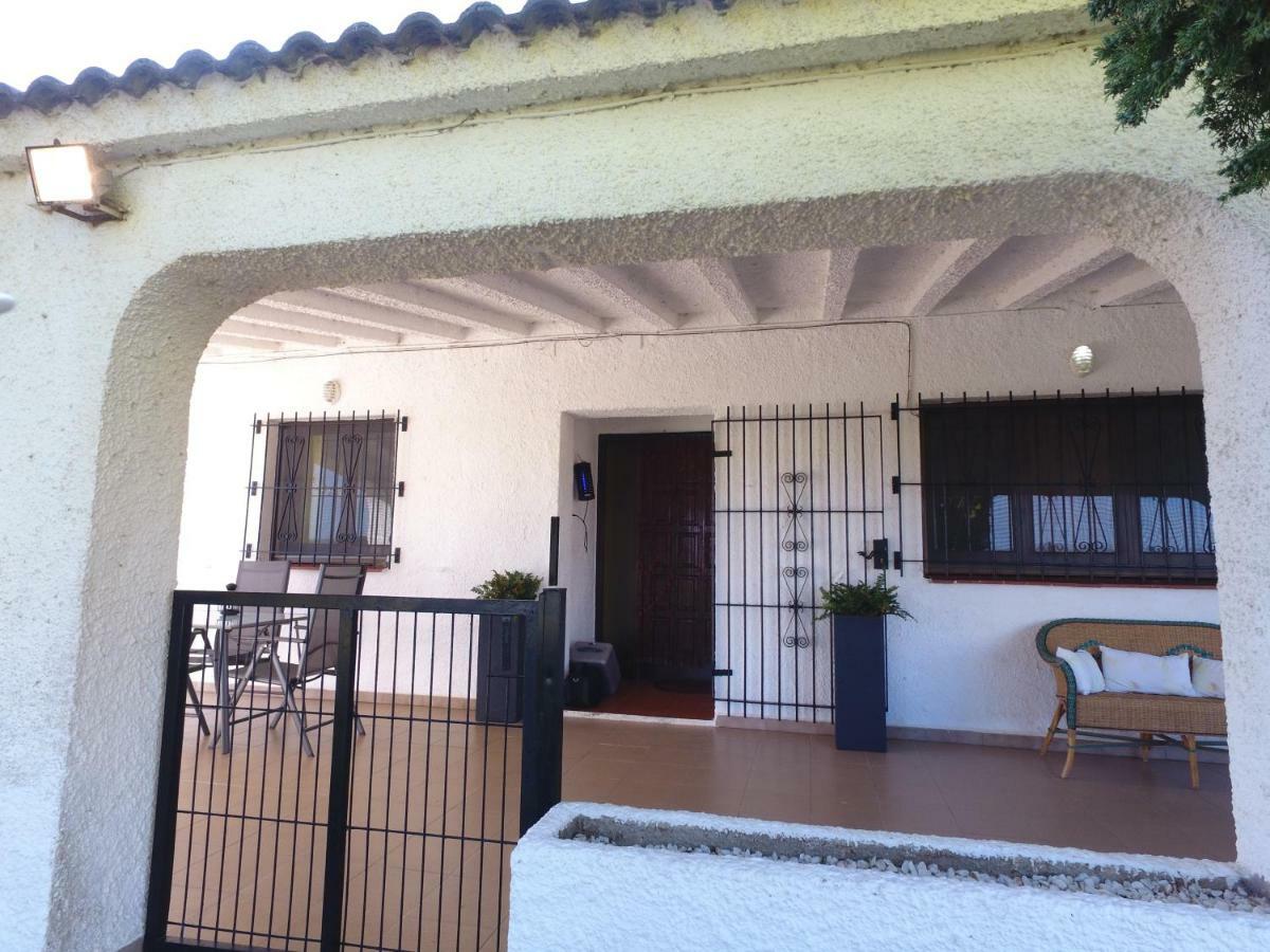 Chalet Garcia Дельтебре Экстерьер фото